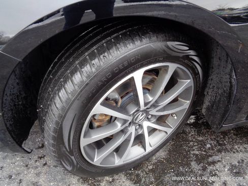 Used 2016 Acura TLX V6 image 6