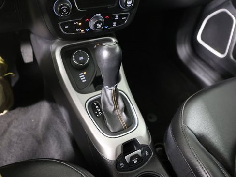 Used 2020 Jeep Compass Latitude image 20