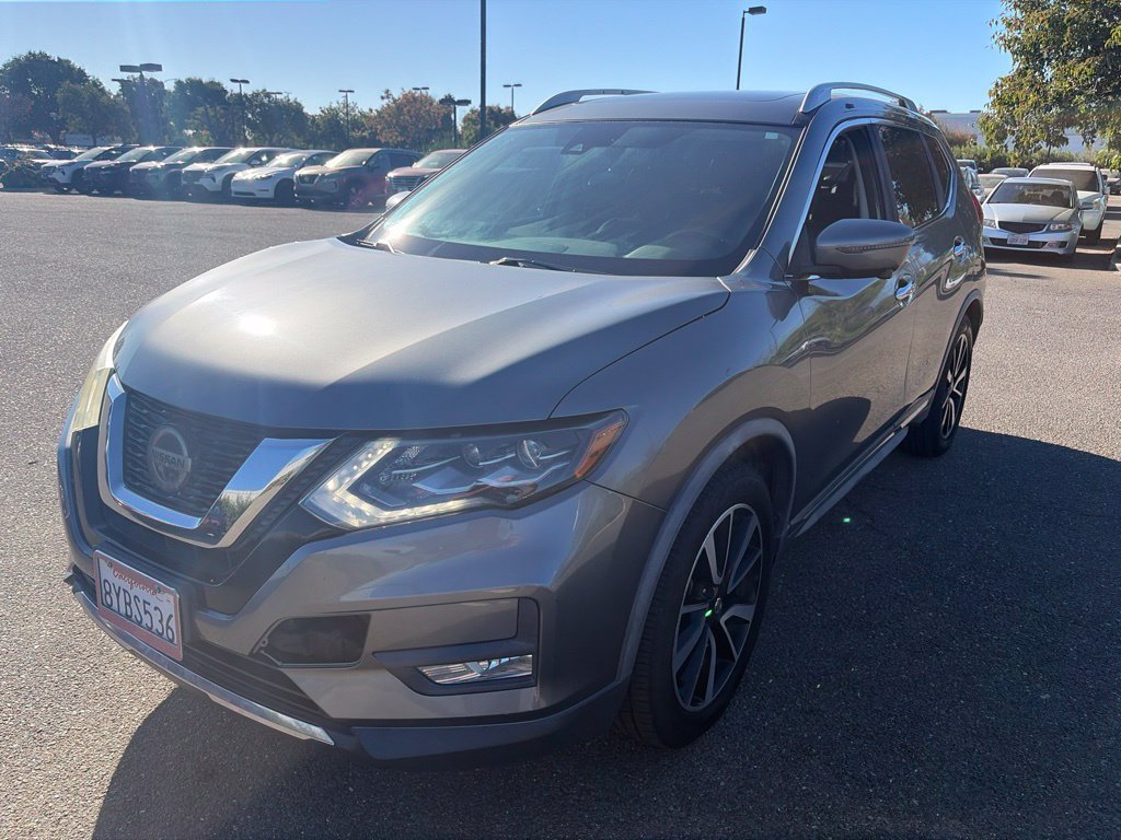 Used 2018 Nissan Rogue SL w/ Premium Package FWD image 3
