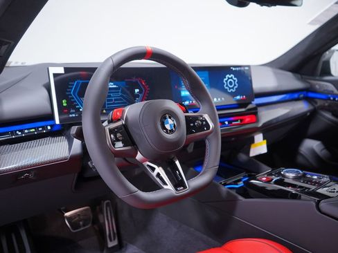 New 2026 BMW M5 image 6