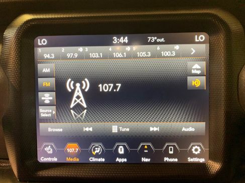 Used 2021 Jeep Gladiator Mojave image 25