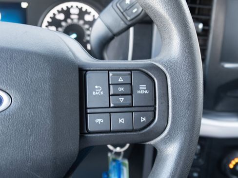 Used 2023 Ford F150 XLT w/ Trailer Tow Package image 7