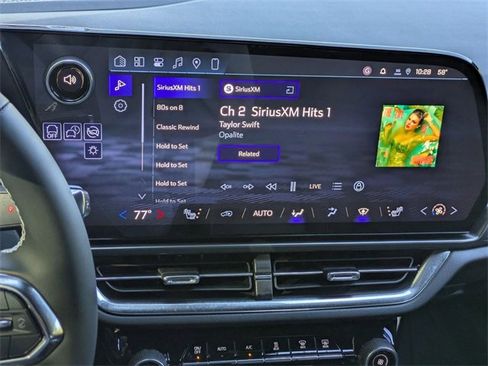 New 2026 Chevrolet Equinox EV LT image 15