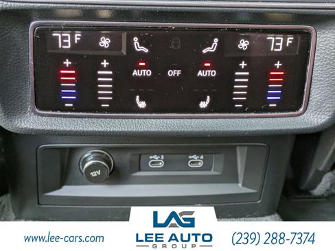 Used 2021 Audi SQ8 Prestige w/ Prestige Package AWD/4WD image 13