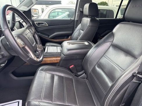 Used 2020 GMC Yukon XL Denali image 12
