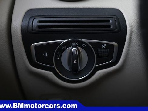 Used 2022 Mercedes-Benz GLC 300 4MATIC w/ Premium Package Lite image 55