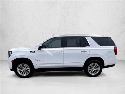 Used 2024 GMC Yukon SLE w/ Gmc Pro Safety Plus Package RWD image 6