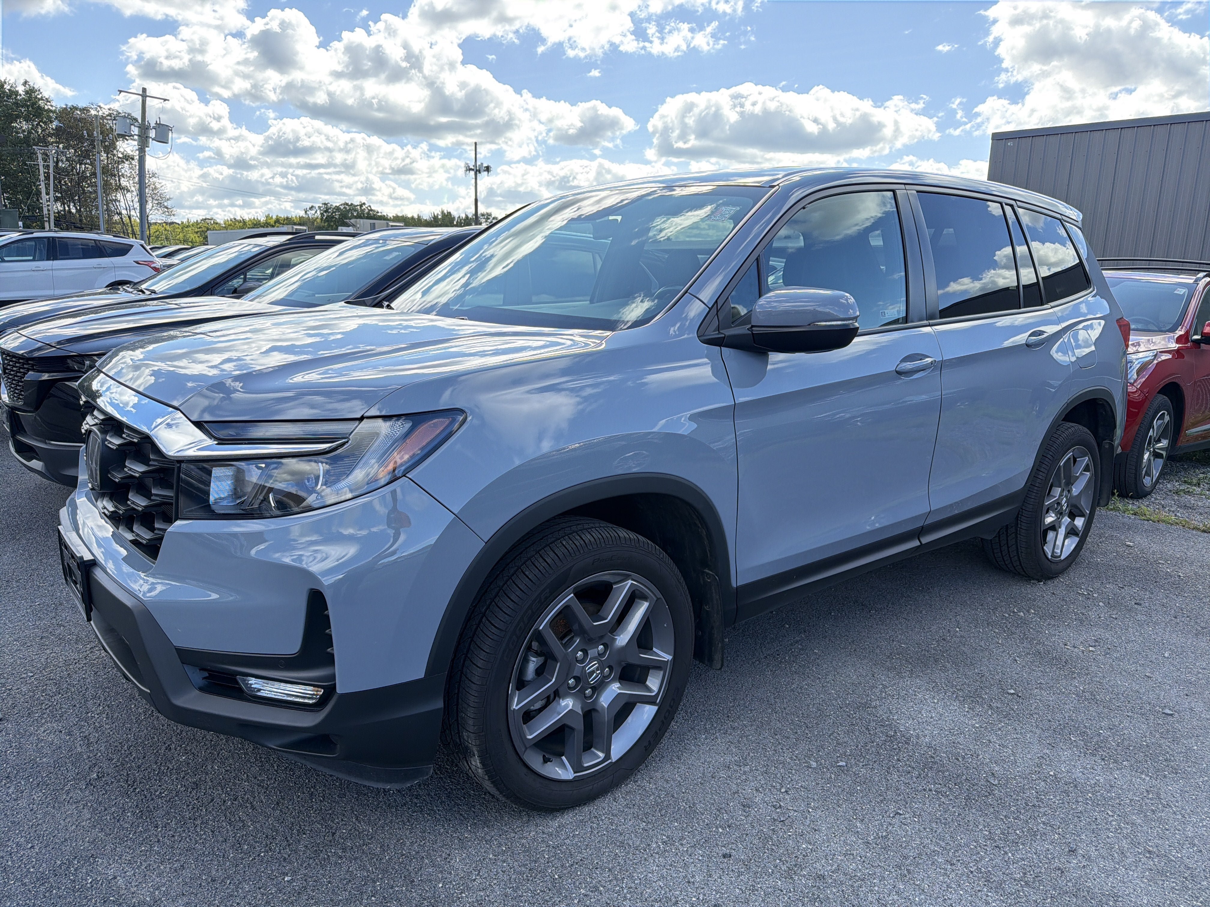 Used 2023 Honda Passport EX-L image 4