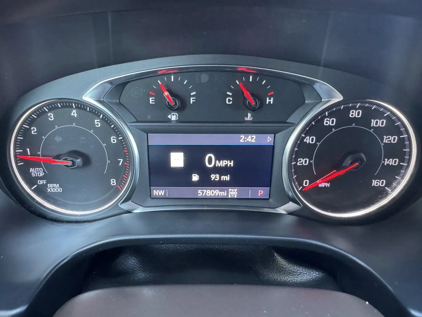 Used 2023 GMC Acadia SLT AWD/4WD image 24