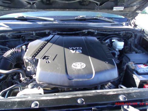 Used 2013 Toyota Tacoma PreRunner image 20