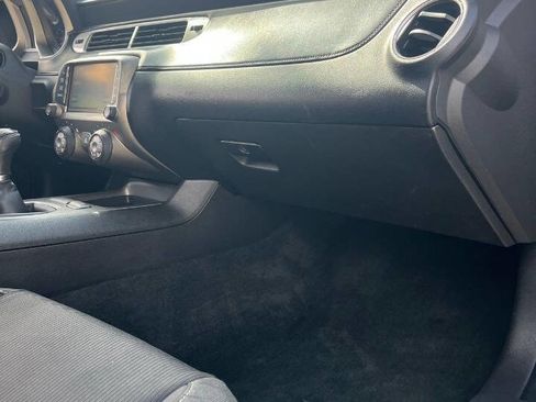 Used 2013 Chevrolet Camaro SS image 33