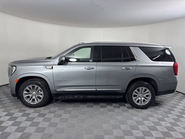 Used 2024 GMC Yukon Denali AWD/4WD image 8