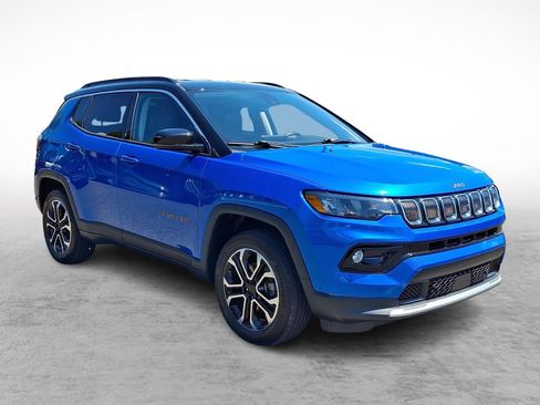 Used 2022 Jeep Compass Limited AWD/4WD image 7