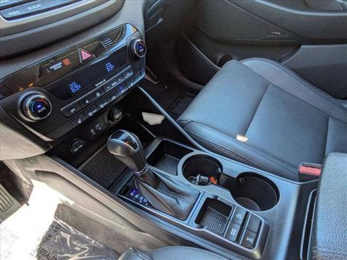 Used 2017 Hyundai Tucson SE Plus w/ Cargo Package image 16