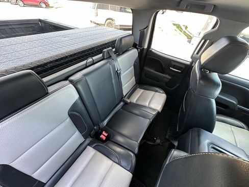 Used 2016 GMC Sierra 1500 SLE w/ Texas SLE Value Package image 18