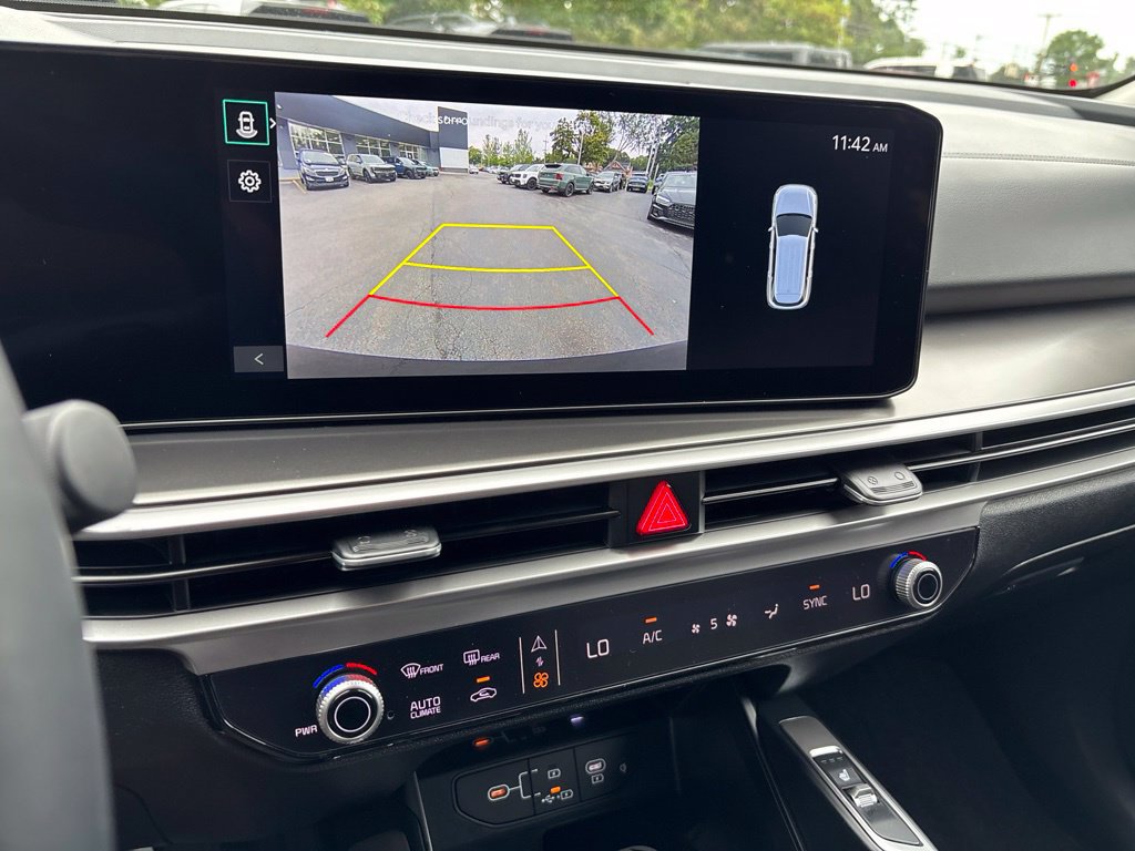 Certified 2026 Kia Sorento S FWD image 32