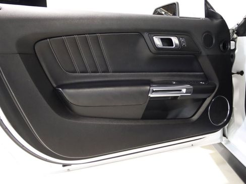 Used 2021 Ford Mustang Premium image 33