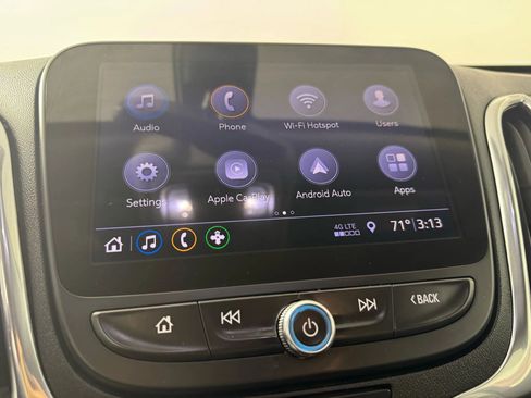 Used 2020 Chevrolet Equinox Premier image 20