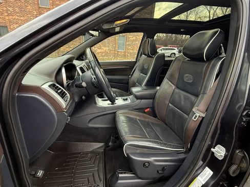 Used 2014 Jeep Grand Cherokee Overland image 2