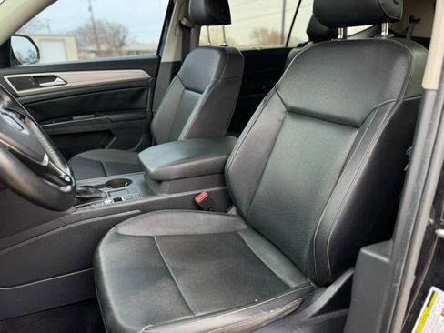 Used 2019 Volkswagen Atlas SE w/ Towing Package FWD image 11