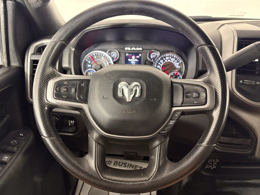 Used 2024 RAM 3500 Tradesman w/ Chrome Appearance Group AWD/4WD image 21