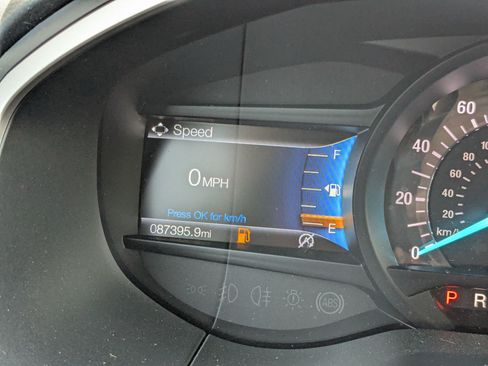 Used 2020 Ford Edge SEL w/ Cold Weather Package AWD/4WD image 22