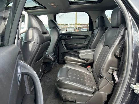 Used 2012 GMC Acadia Denali image 21