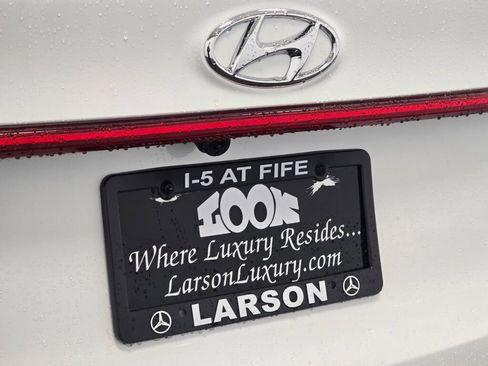 Used 2022 Hyundai Santa Fe Calligraphy w/ Cargo Package image 33