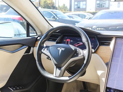 Used 2018 Tesla Model S 75D AWD/4WD image 14
