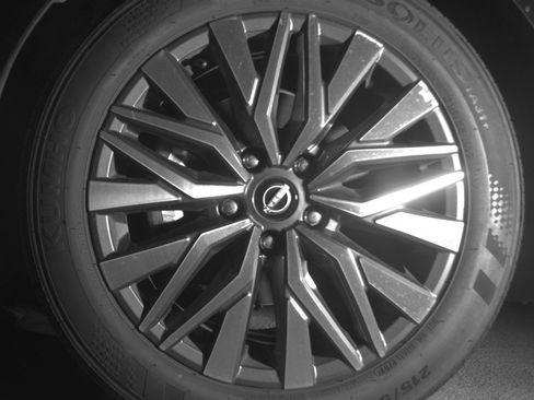 Used 2025 Nissan Altima 2.5 SV image 12