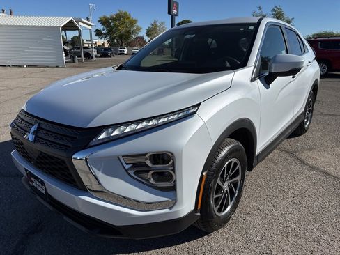 New 2026 Mitsubishi Eclipse Cross ES image 3