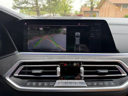 Used 2019 BMW X5 xDrive40i w/ Premium Package 2 image 28