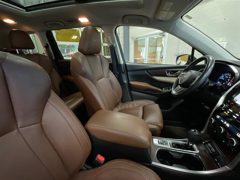 Used 2019 Subaru Ascent Touring w/ Popular Package #3 AWD/4WD image 39
