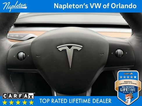 Used 2023 Tesla Model Y Performance image 23