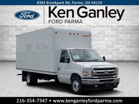 New 2026 Ford E-350 and Econoline 350 Super Duty w/ Power Equipment Group image 3