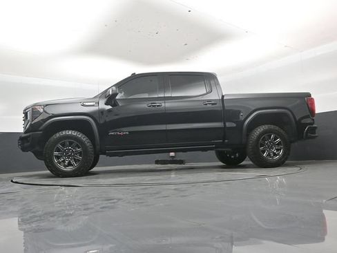 Used 2024 GMC Sierra 1500 AT4X AWD/4WD image 43