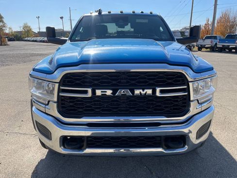 Used 2021 RAM 5500 Tradesman w/ Safety Group image 8