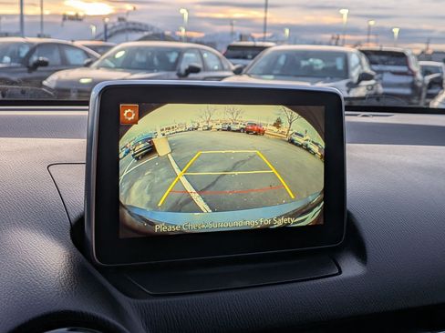 Used 2018 Toyota Yaris iA image 23