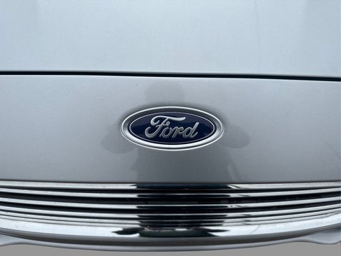 Used 2020 Ford Fusion SE AWD/4WD image 39