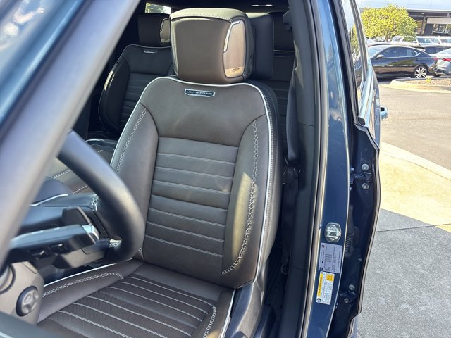 Used 2026 GMC Yukon Denali Ultimate AWD/4WD image 25