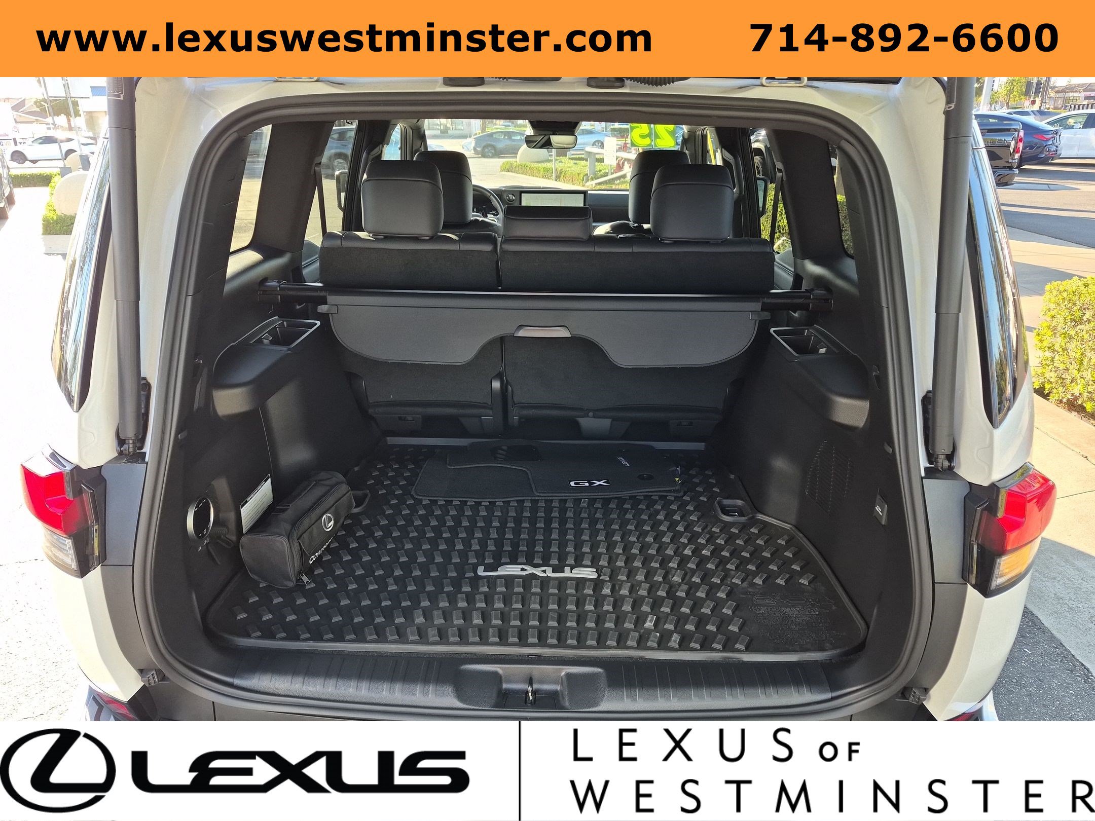 Certified 2025 Lexus GX 550 AWD/4WD image 10