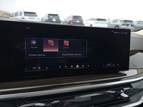 Used 2025 BMW X7 xDrive40i image 42