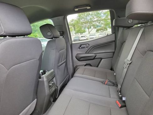 New 2026 GMC Canyon Elevation w/ LPO, Black Badging Package RWD image 6