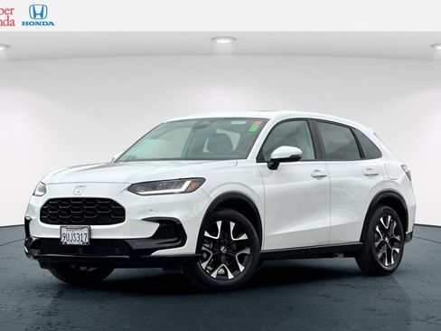 Certified 2026 Honda HR-V EX-L image 1