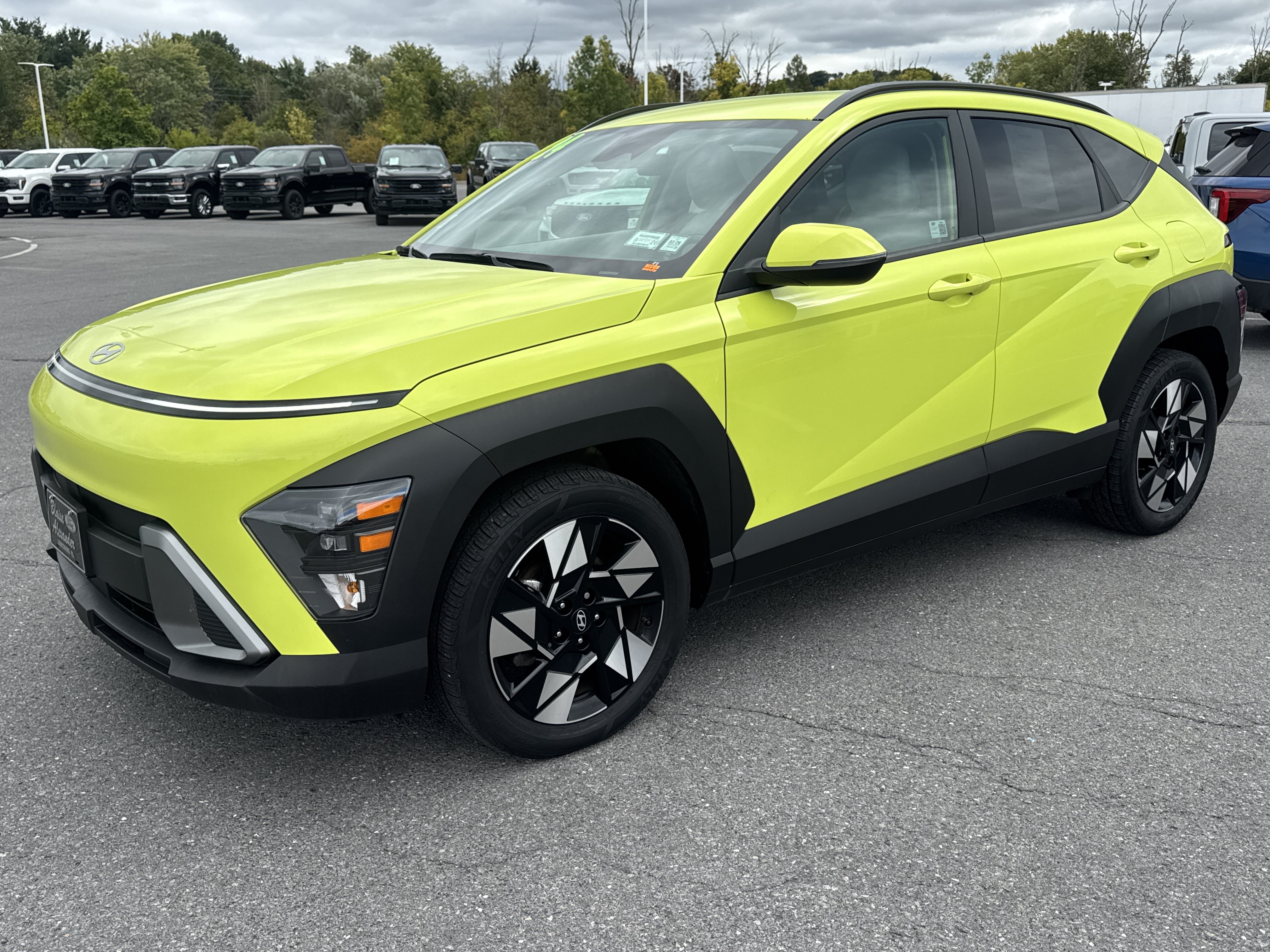 Used 2024 Hyundai Kona SEL w/ Convenience Package FWD image 8