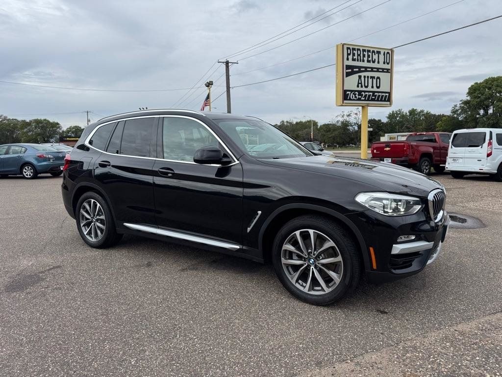 Used 2019 BMW X3 xDrive30i w/ Premium Package AWD/4WD image 2