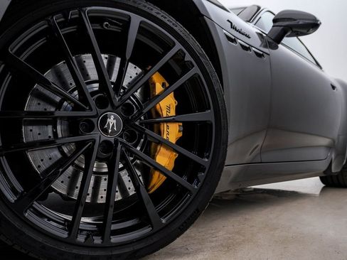 Certified 2024 Maserati GranTurismo Modena image 5