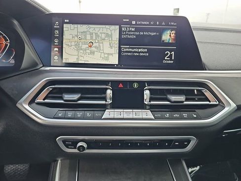 Used 2023 BMW X5 xDrive40i w/ Climate Comfort Package image 22