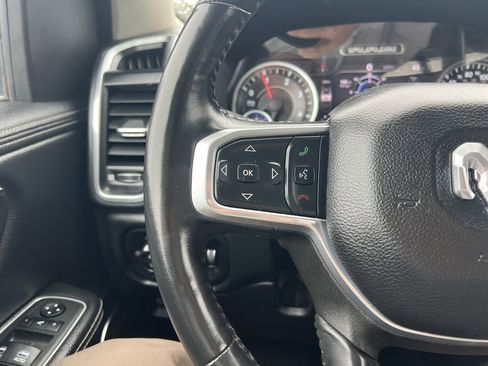 Used 2022 RAM 1500 Laramie image 17