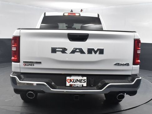 Used 2025 RAM 1500 Big Horn AWD/4WD image 10